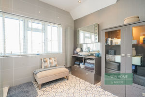 Photo 28- click for photo gallery